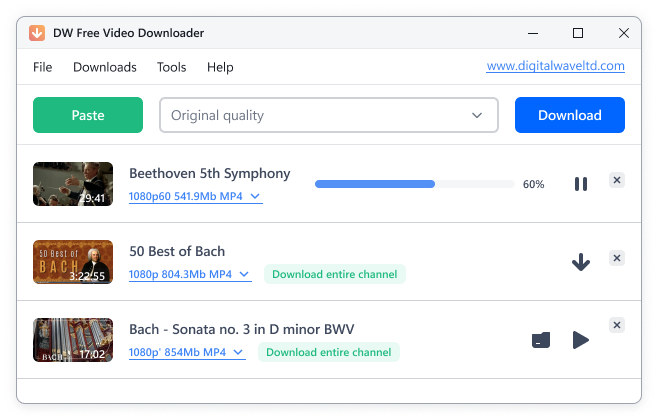 DW Free Video Downloader interface downloading YouTube videos.